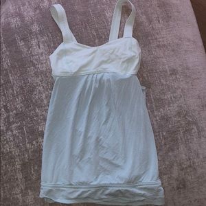 Lululemon tank